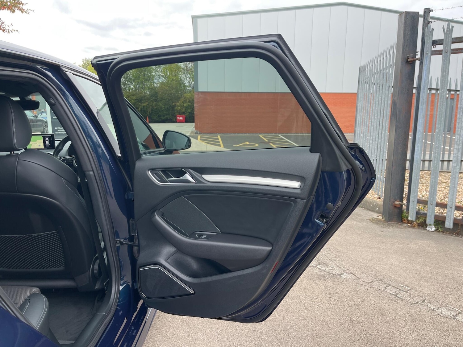 Used Audi A3 2018 for sale - 76084383: Photo 23