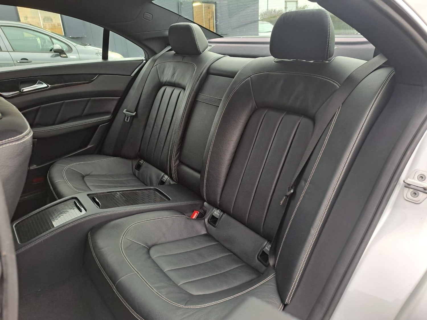 Used Mercedes-Benz CLS 2011 for sale - 76942637: Photo 20