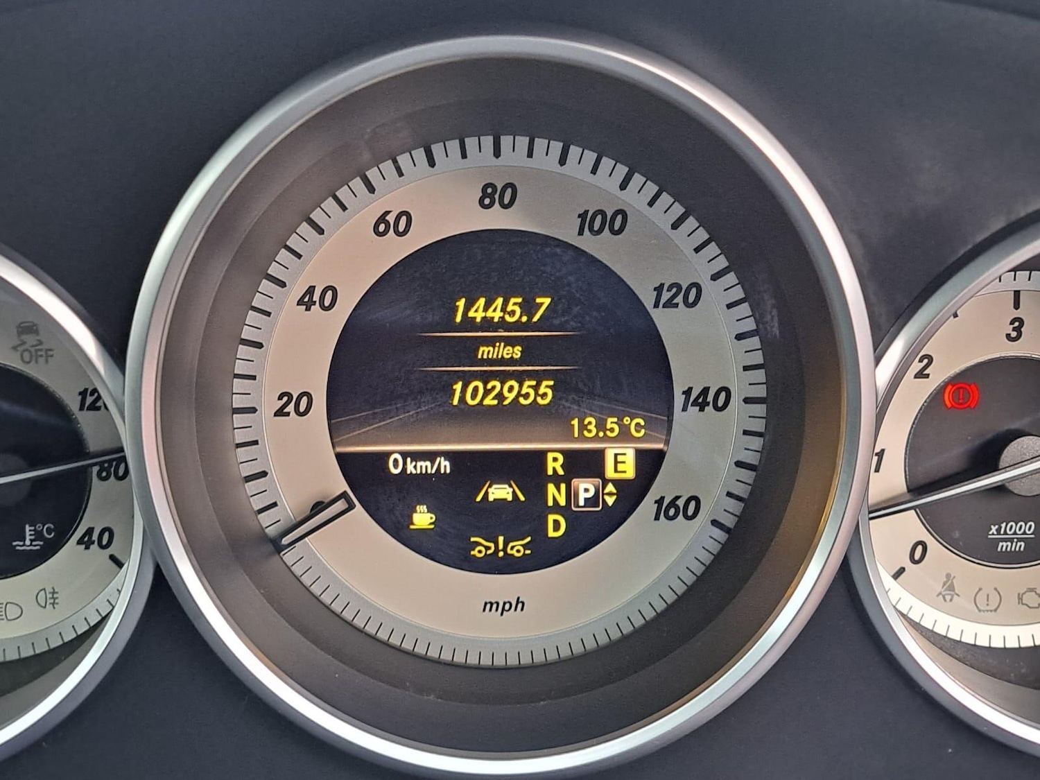 Used Mercedes-Benz CLS 2011 for sale - 76942637: Photo 46