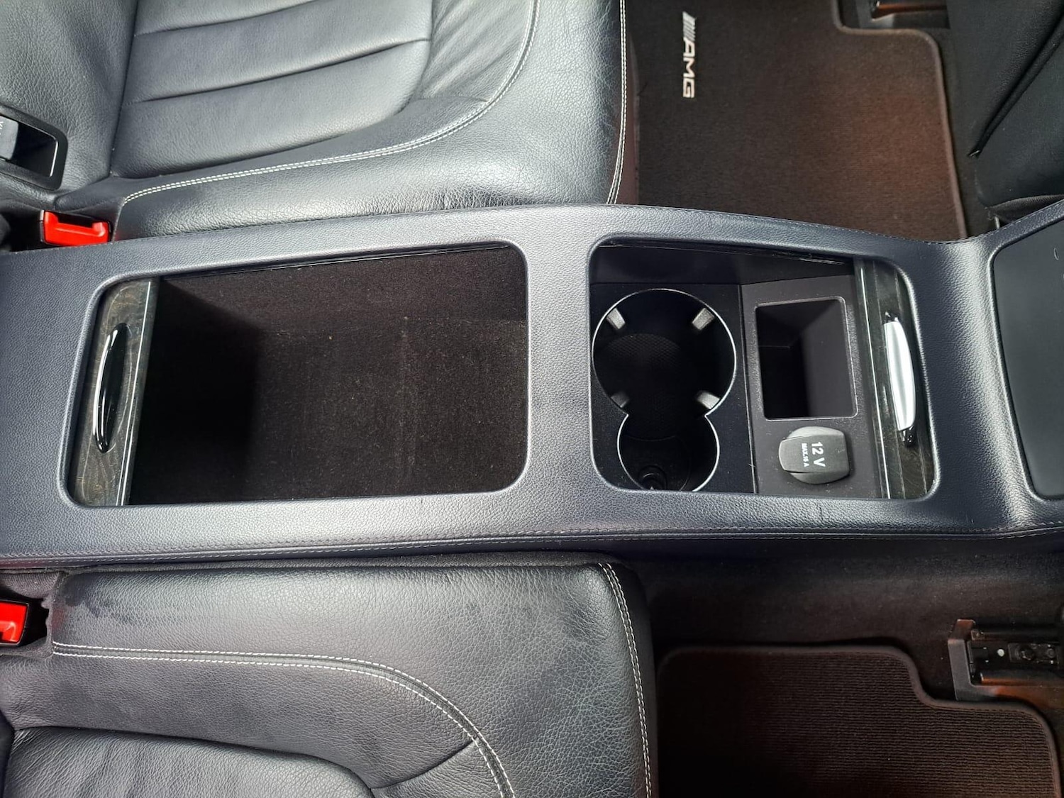 Used Mercedes-Benz CLS 2011 for sale - 76942637: Photo 48