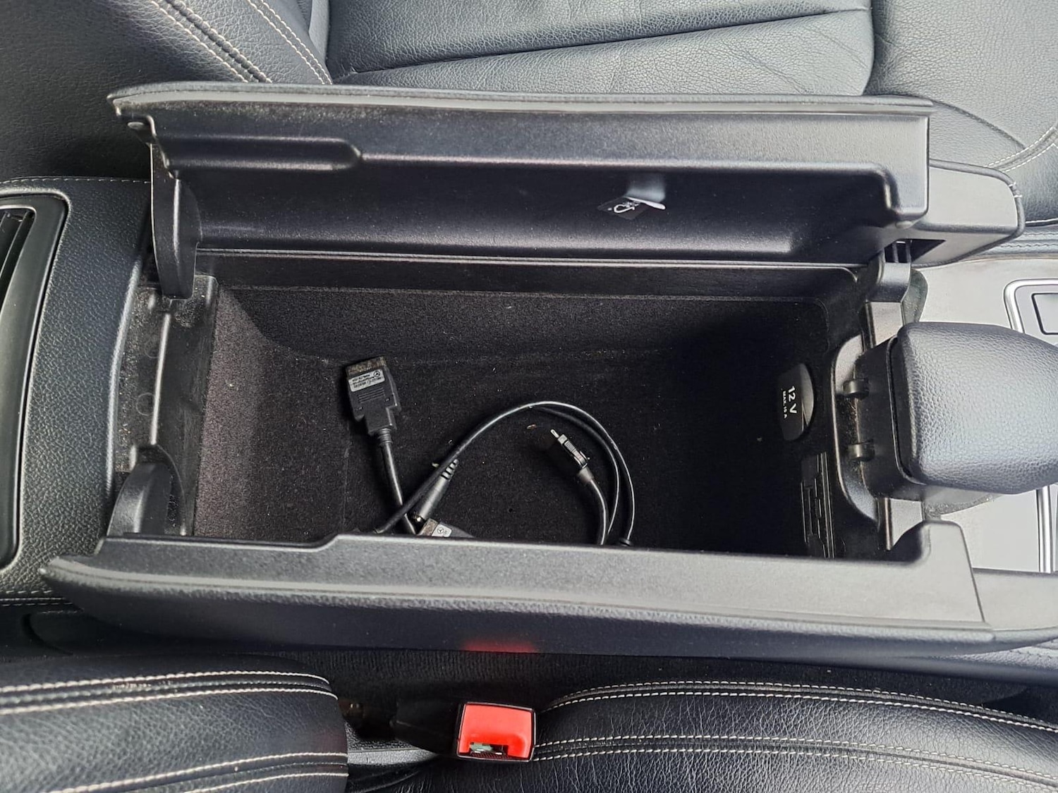 Used Mercedes-Benz CLS 2011 for sale - 76942637: Photo 50