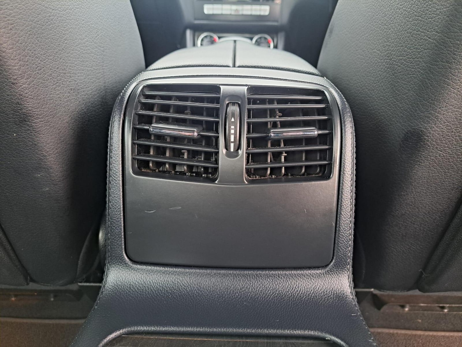 Used Mercedes-Benz CLS 2011 for sale - 76942637: Photo 54