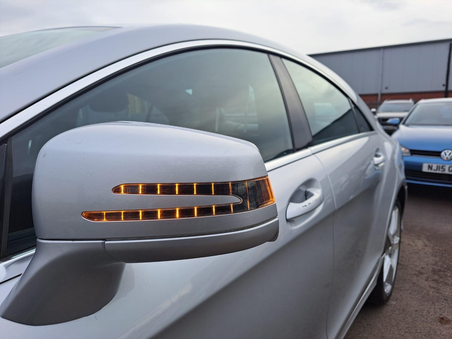 Used Mercedes-Benz CLS 2011 for sale - 76942637: Photo 78