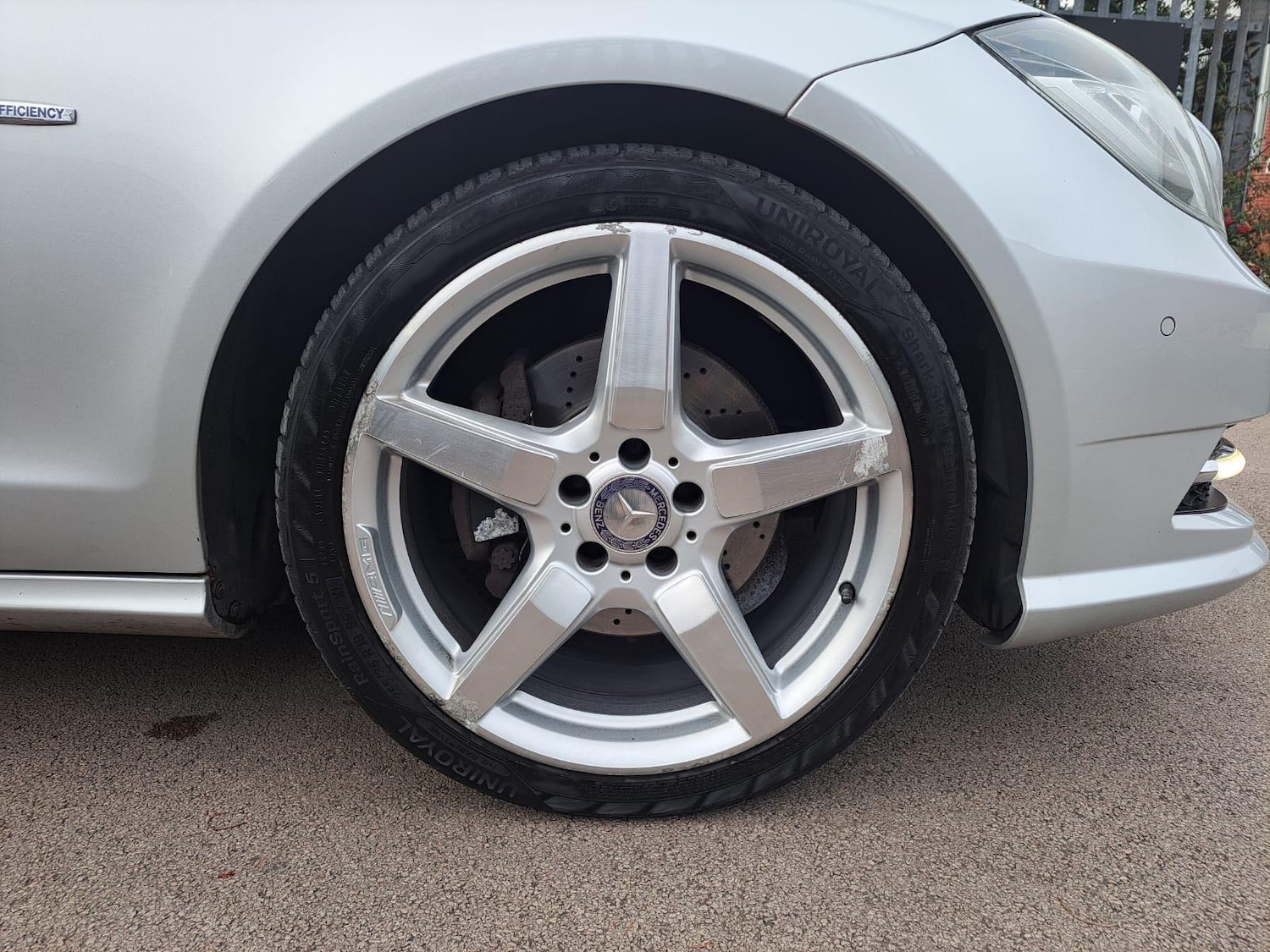 Used Mercedes-Benz CLS 2011 for sale - 76942637: Photo 83