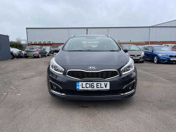 Used Kia Ceed 2016 for sale - 77852792: Photo
