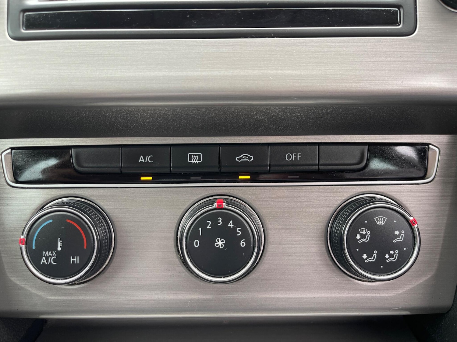 Used Volkswagen Passat 2015 for sale - 76988850: Photo 45