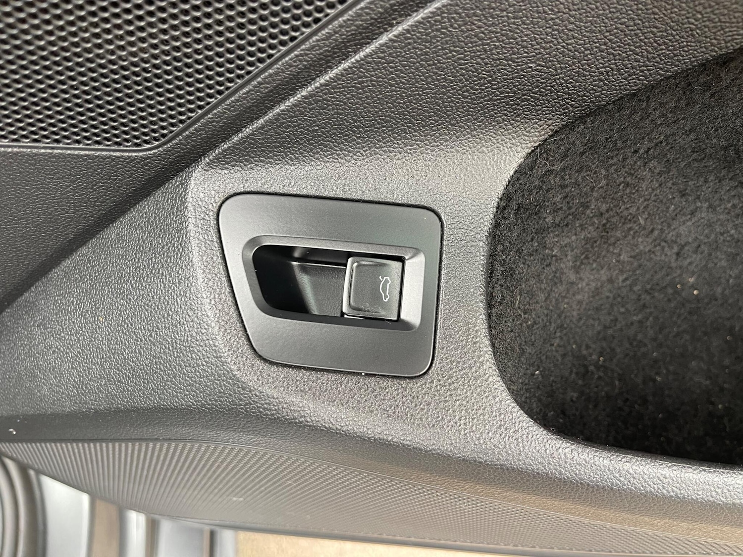 Used Volkswagen Passat 2015 for sale - 76988850: Photo 62