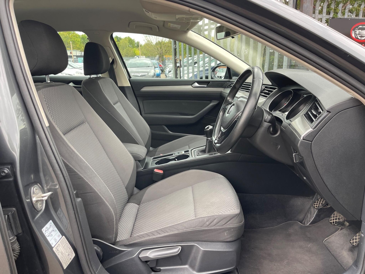 Used Volkswagen Passat 2015 for sale - 75989974: Photo 10