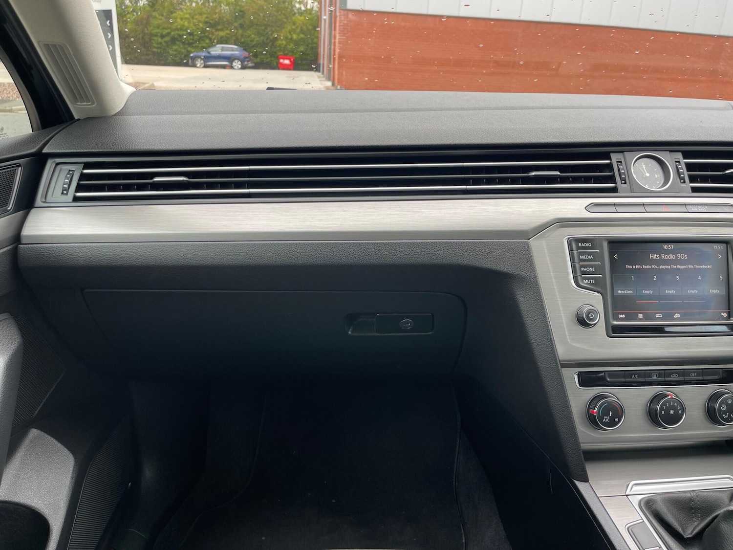 Used Volkswagen Passat 2015 for sale - 75989974: Photo 24