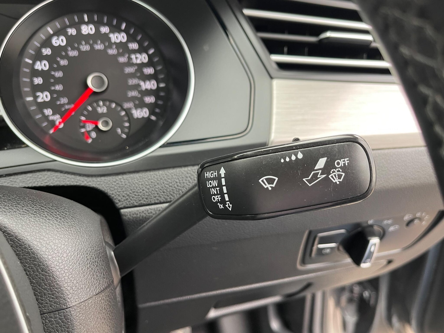 Used Volkswagen Passat 2015 for sale - 75989974: Photo 28