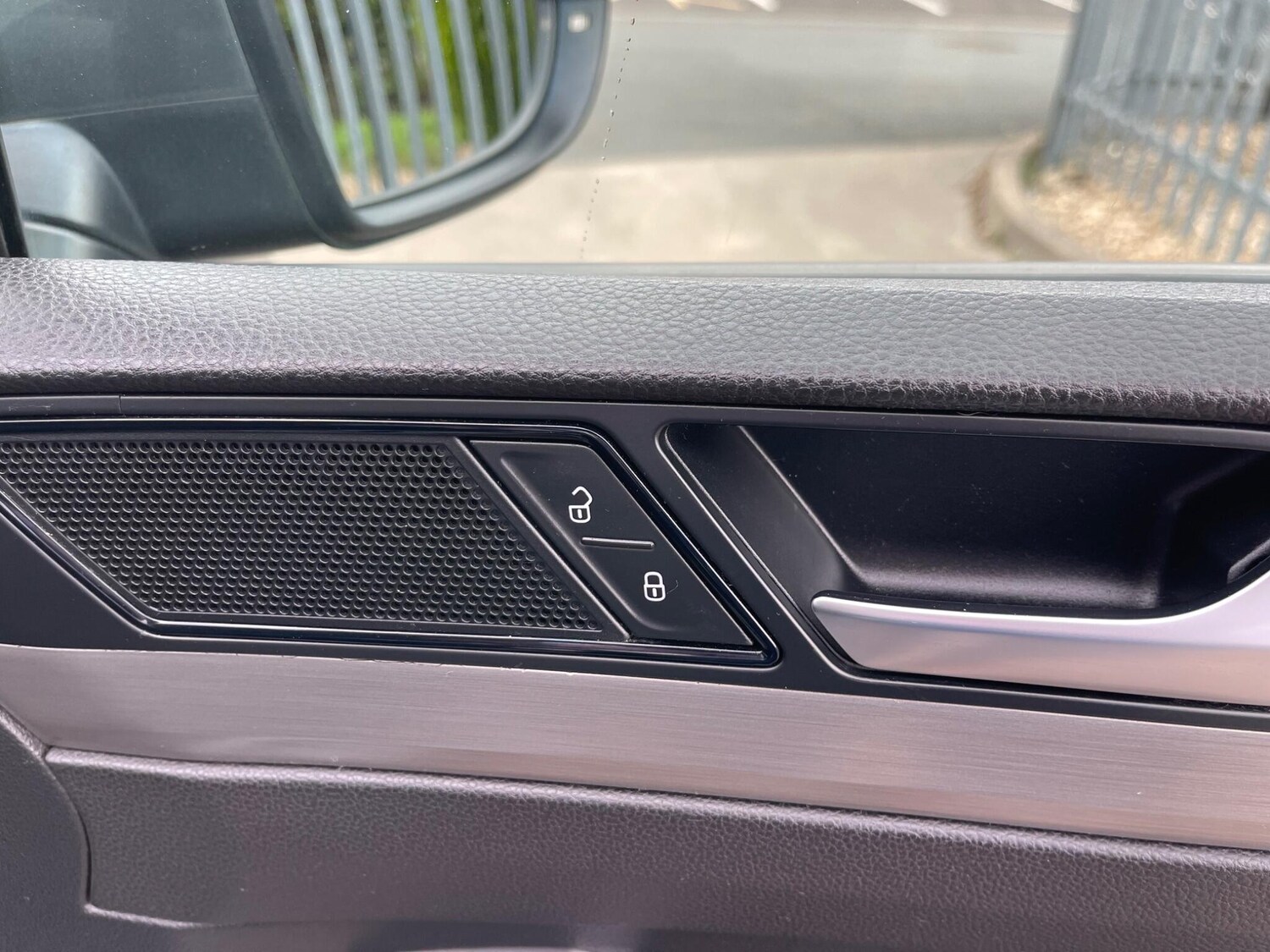 Used Volkswagen Passat 2015 for sale - 75989974: Photo 61