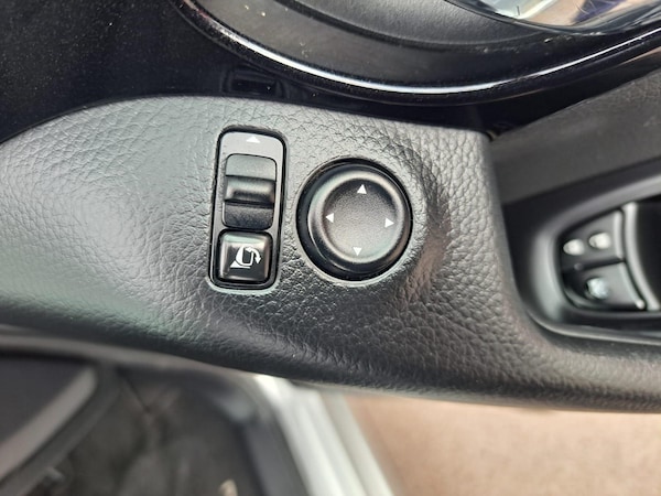 Used Nissan Qashqai 2014 for sale - 76314736: Photo 53