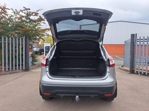 Used Nissan Qashqai 2014 for sale - 76314736: Photo 57