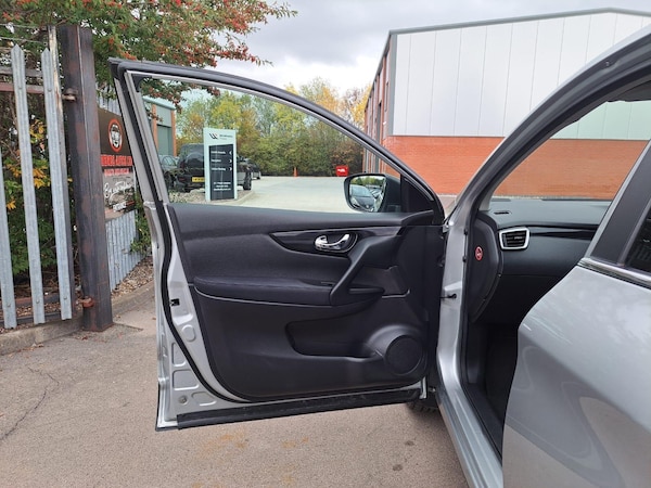 Used Nissan Qashqai 2014 for sale - 76314736: Photo 60