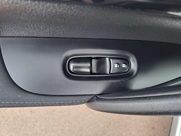 Used Nissan Qashqai 2014 for sale - 76314736: Photo 61