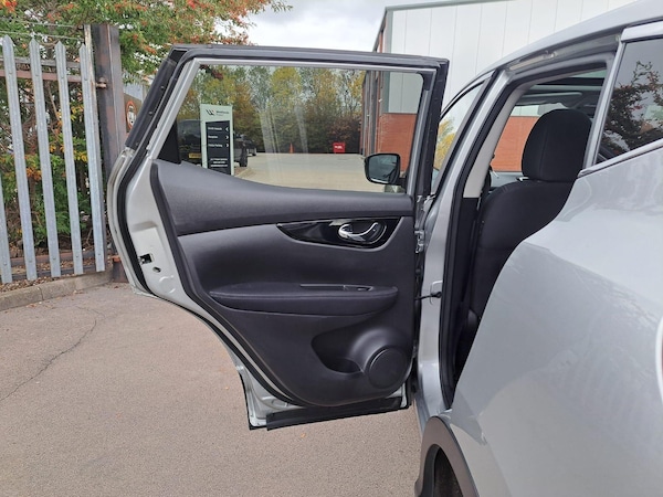 Used Nissan Qashqai 2014 for sale - 76314736: Photo 62