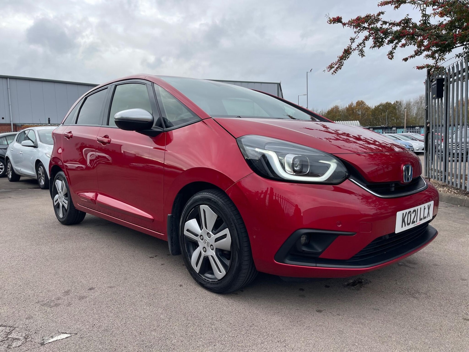 Used Honda Jazz 2021 for sale - 76538136: Photo 1