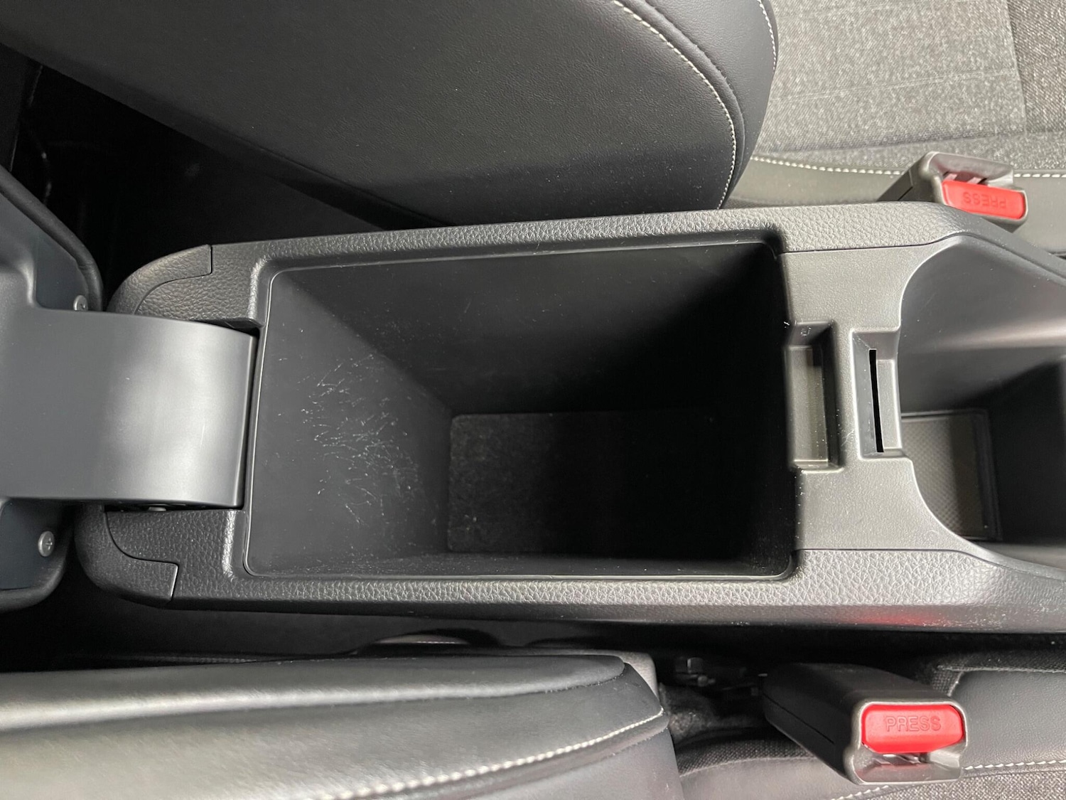 Used Honda Jazz 2021 for sale - 76538136: Photo 62