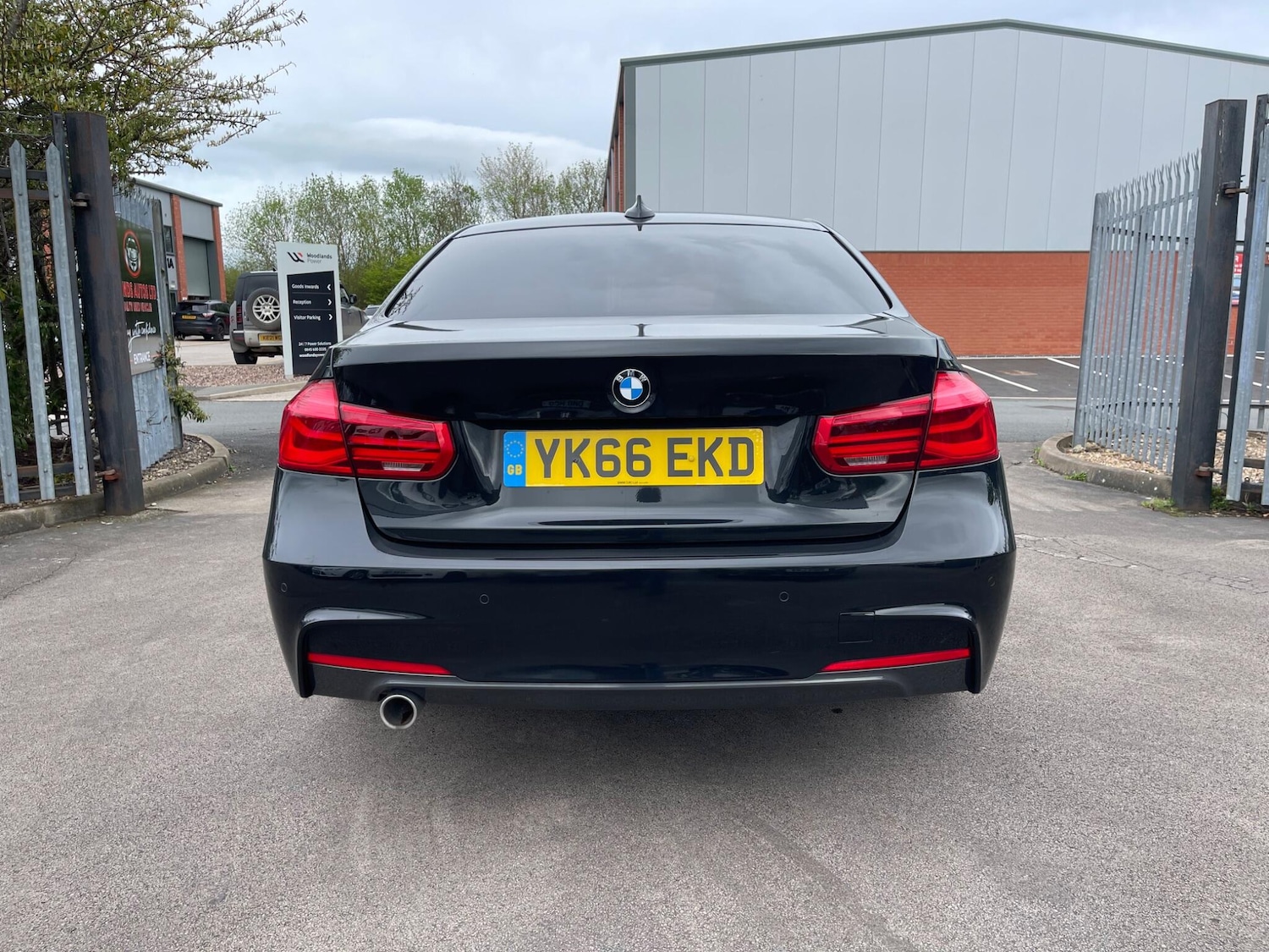 Used BMW 3 Series 2016 for sale - 76371094: Photo 5