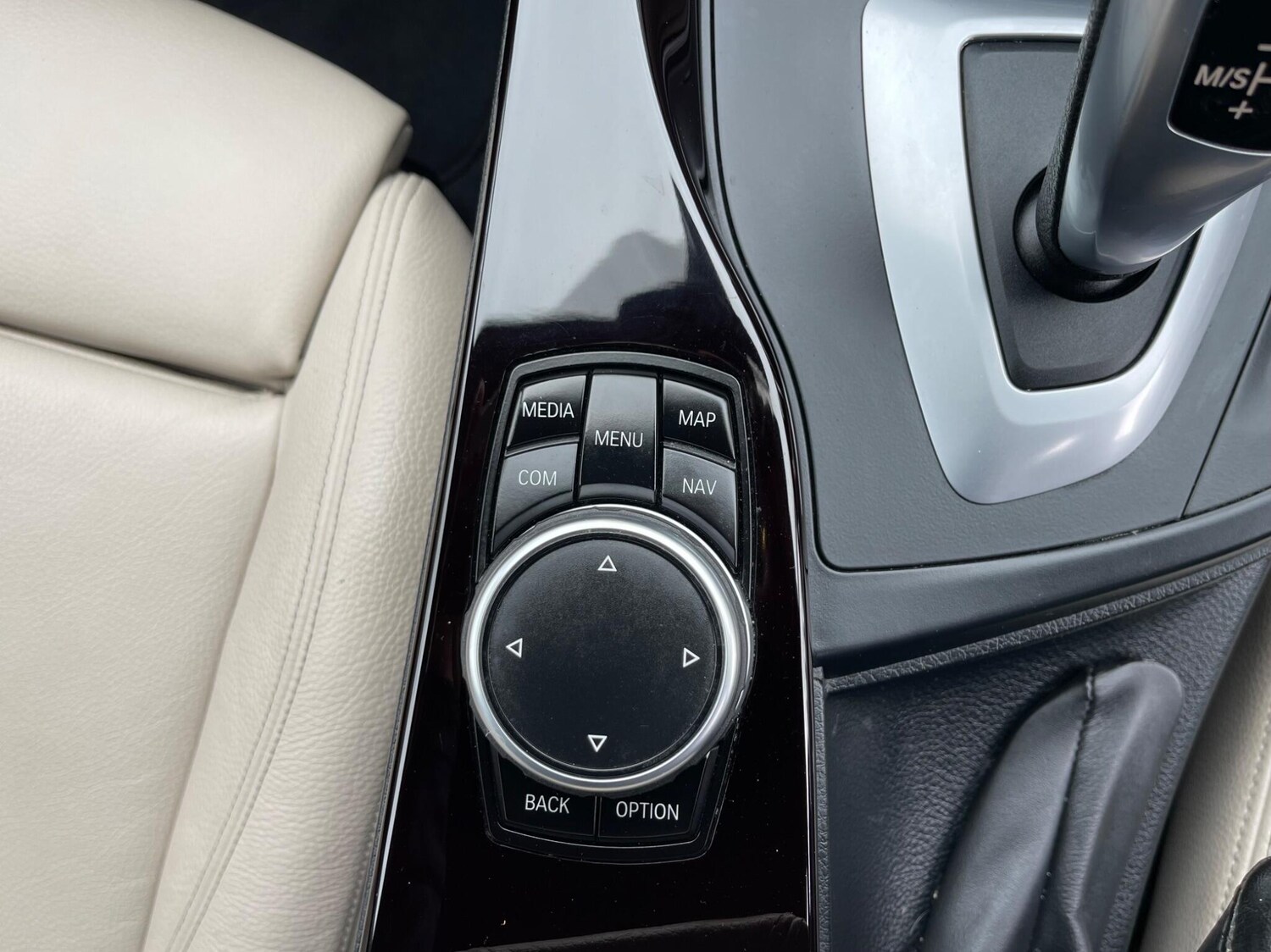 Used BMW 3 Series 2016 for sale - 76371094: Photo 52