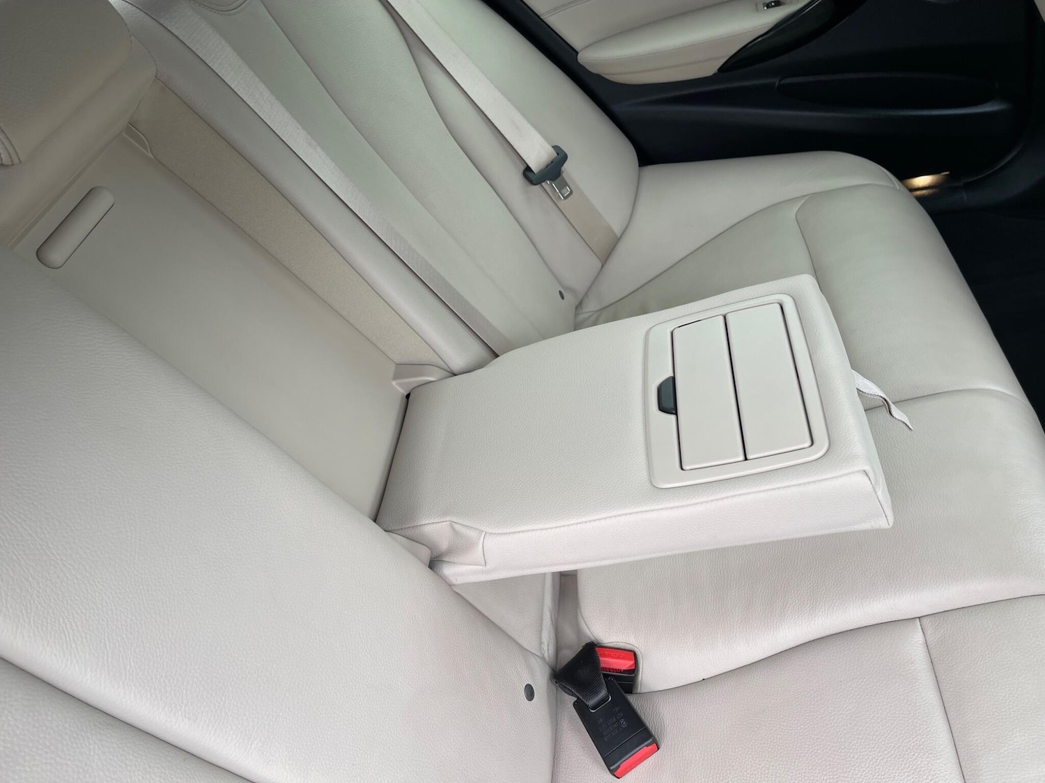 Used BMW 3 Series 2016 for sale - 76371094: Photo 59