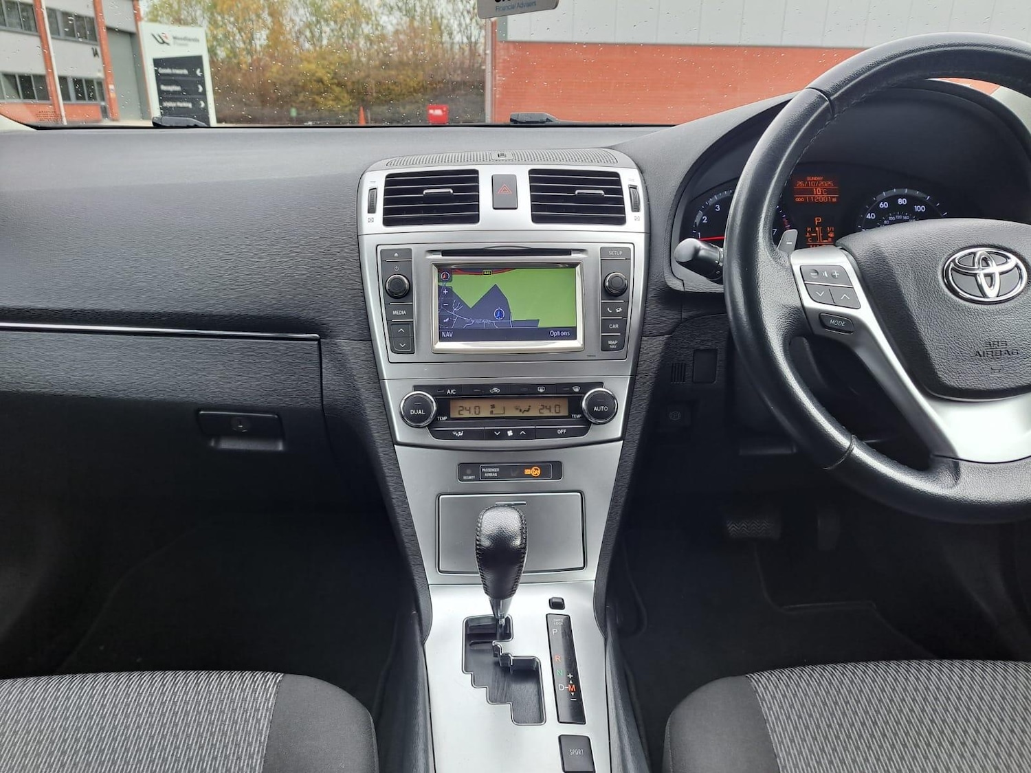 Used Toyota Avensis 2012 for sale - 76380867: Photo 29