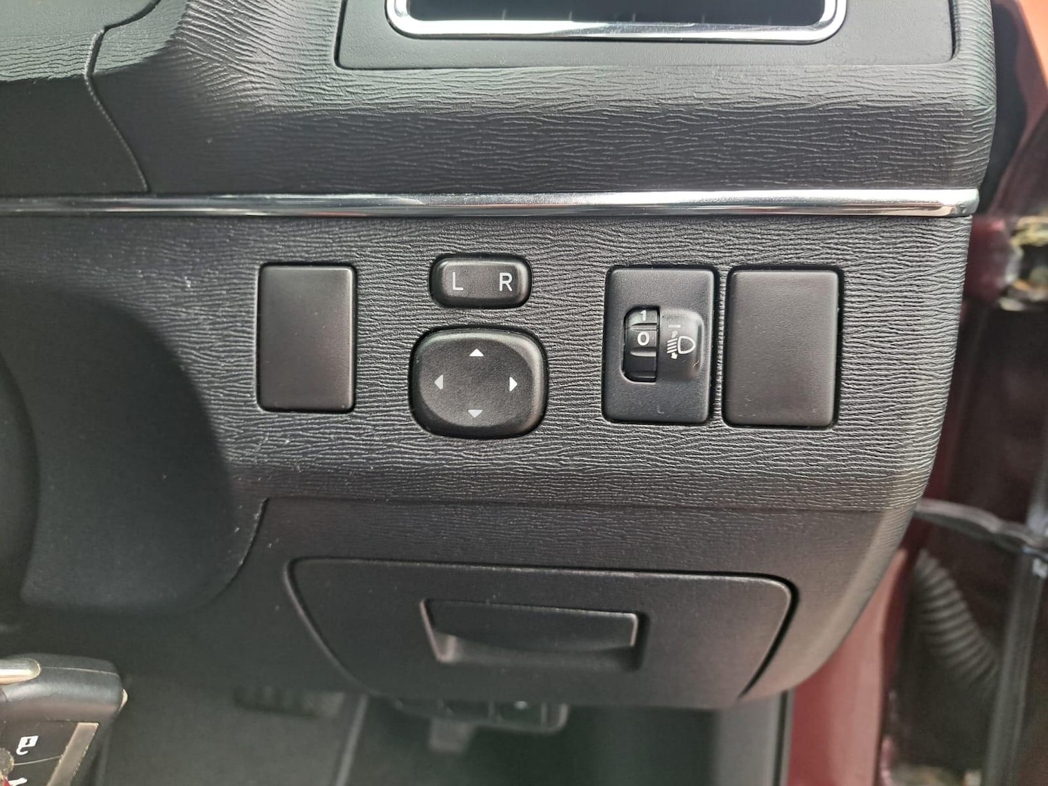 Used Toyota Avensis 2012 for sale - 76380867: Photo 51