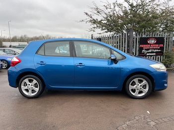 Used Toyota Auris 2010 for sale - 77586651: Photo