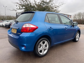 Used Toyota Auris 2010 for sale - 77586651: Photo