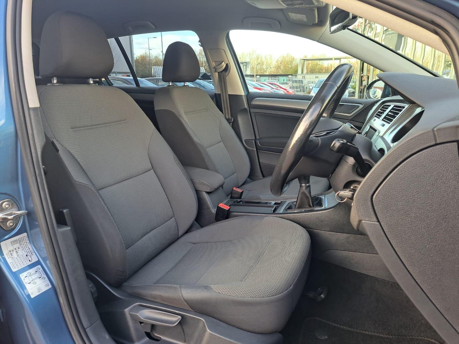 Used Volkswagen Golf 2015 for sale - 76633267: Photo 11