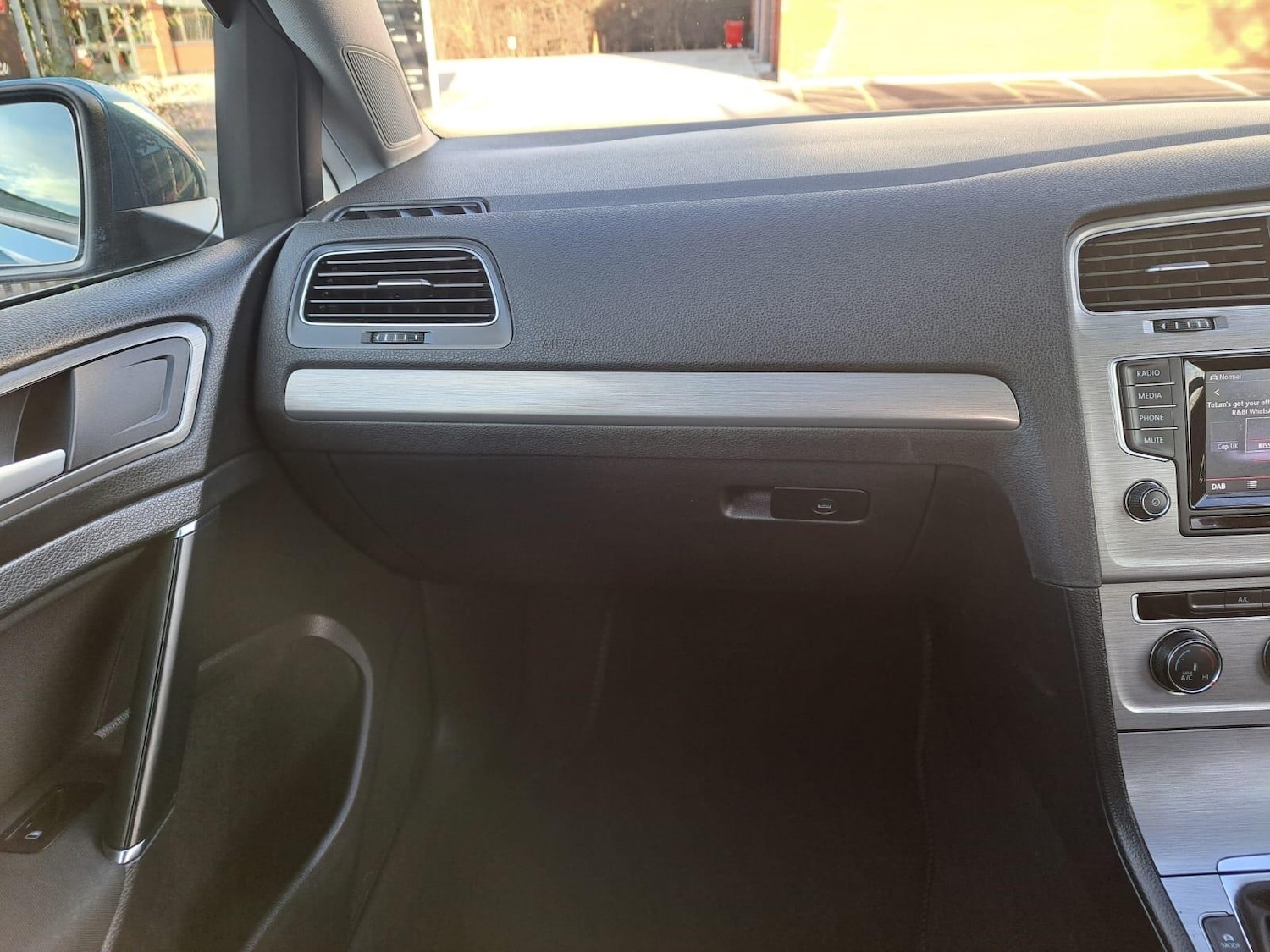 Used Volkswagen Golf 2015 for sale - 76633267: Photo 23