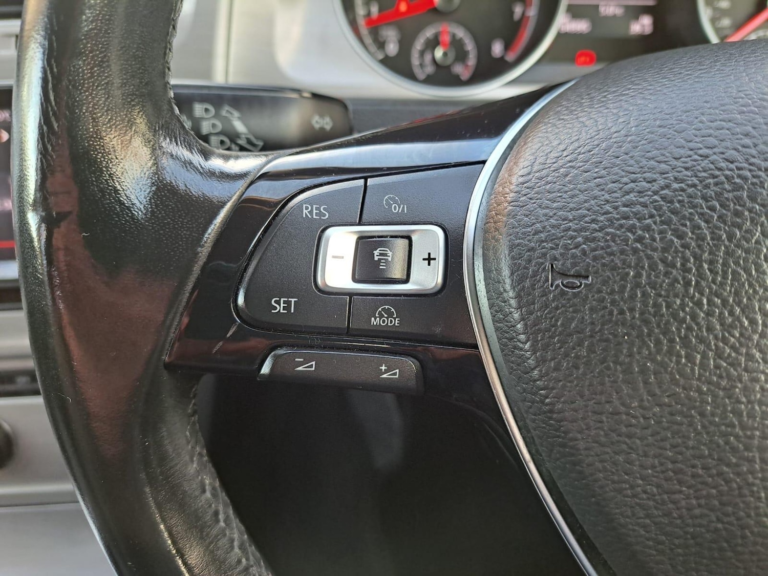 Used Volkswagen Golf 2015 for sale - 76633267: Photo 24