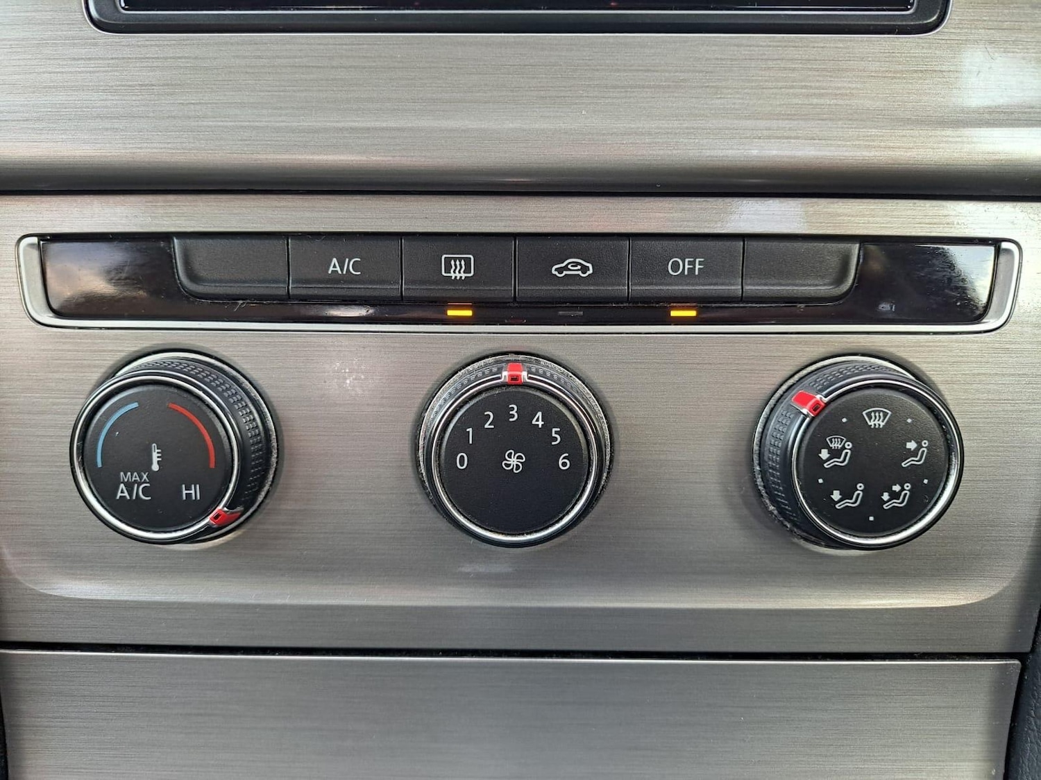 Used Volkswagen Golf 2015 for sale - 76633267: Photo 45