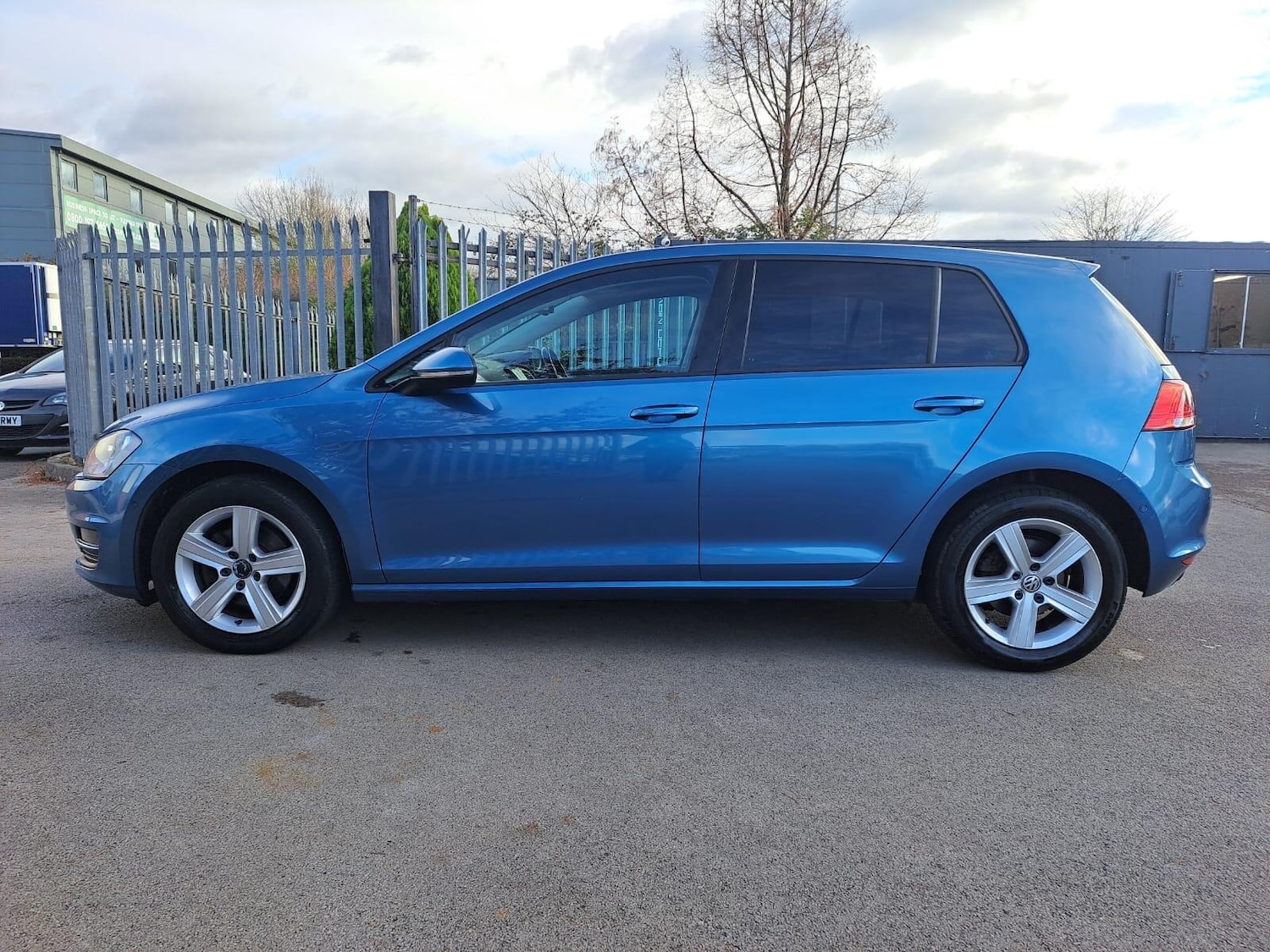 Used Volkswagen Golf 2015 for sale - 76633267: Photo 7