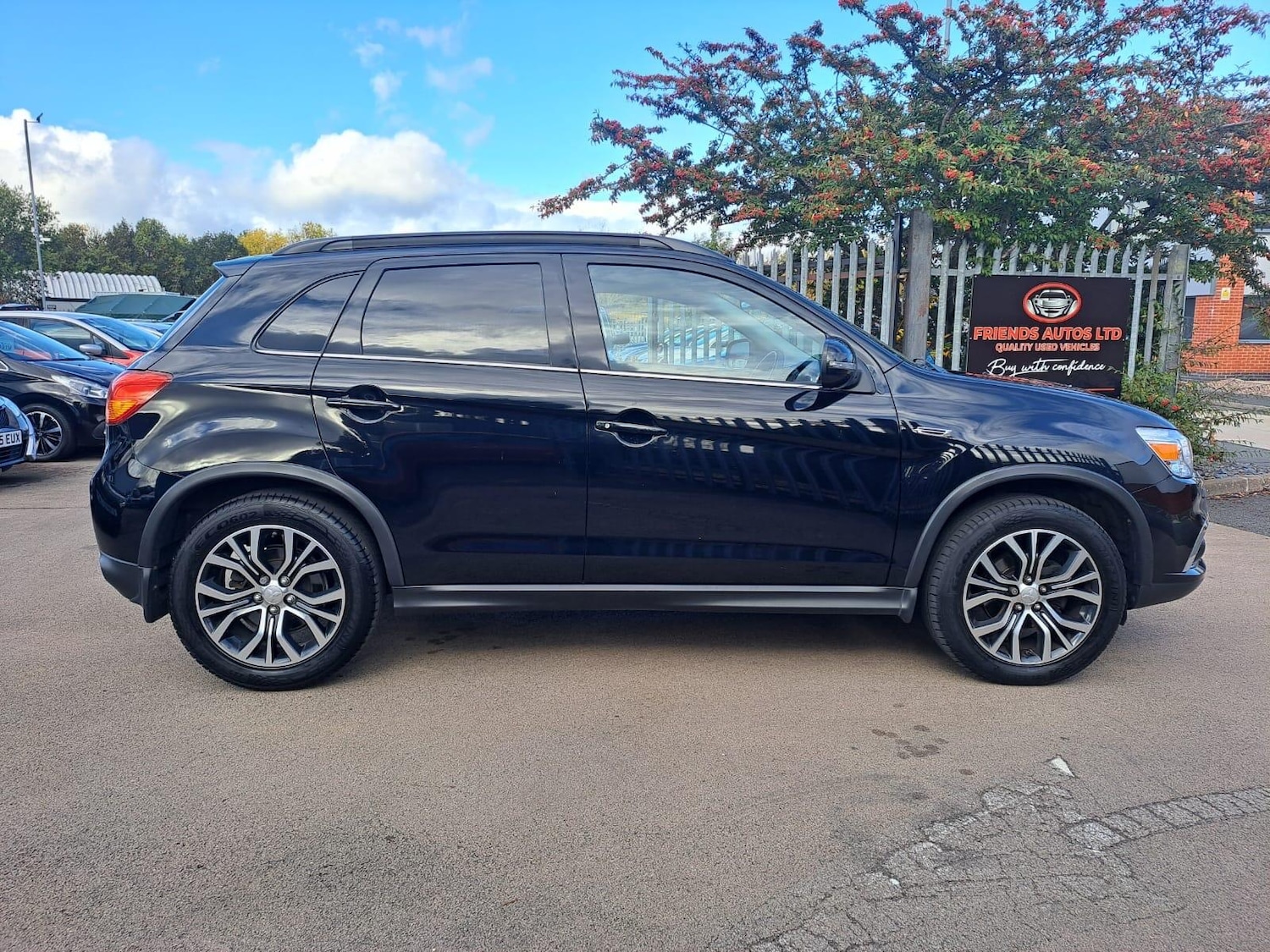 Used Mitsubishi ASX 2017 for sale - 76336970: Photo 3