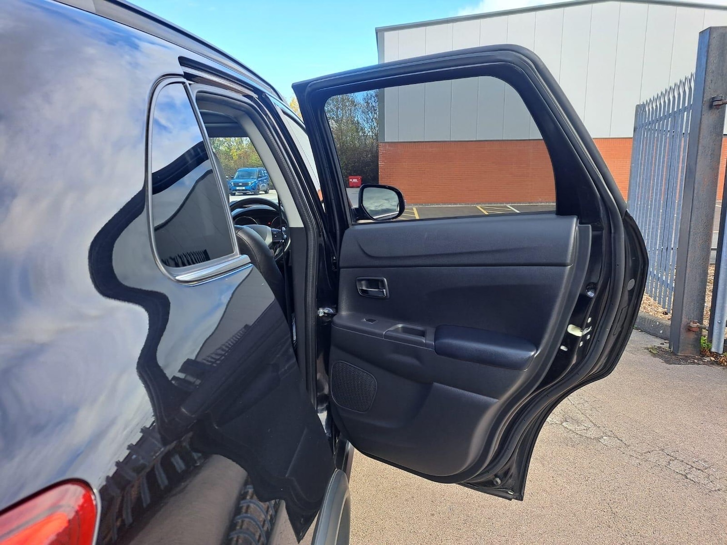 Used Mitsubishi ASX 2017 for sale - 76336970: Photo 57