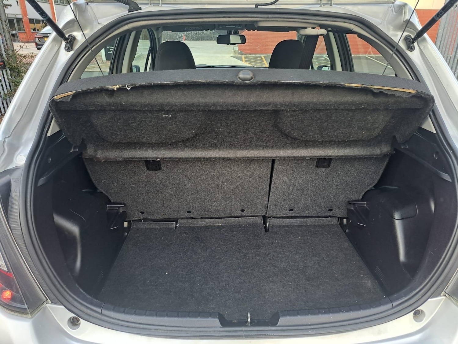 Used Toyota Yaris 2014 for sale - 77387002: Photo 51