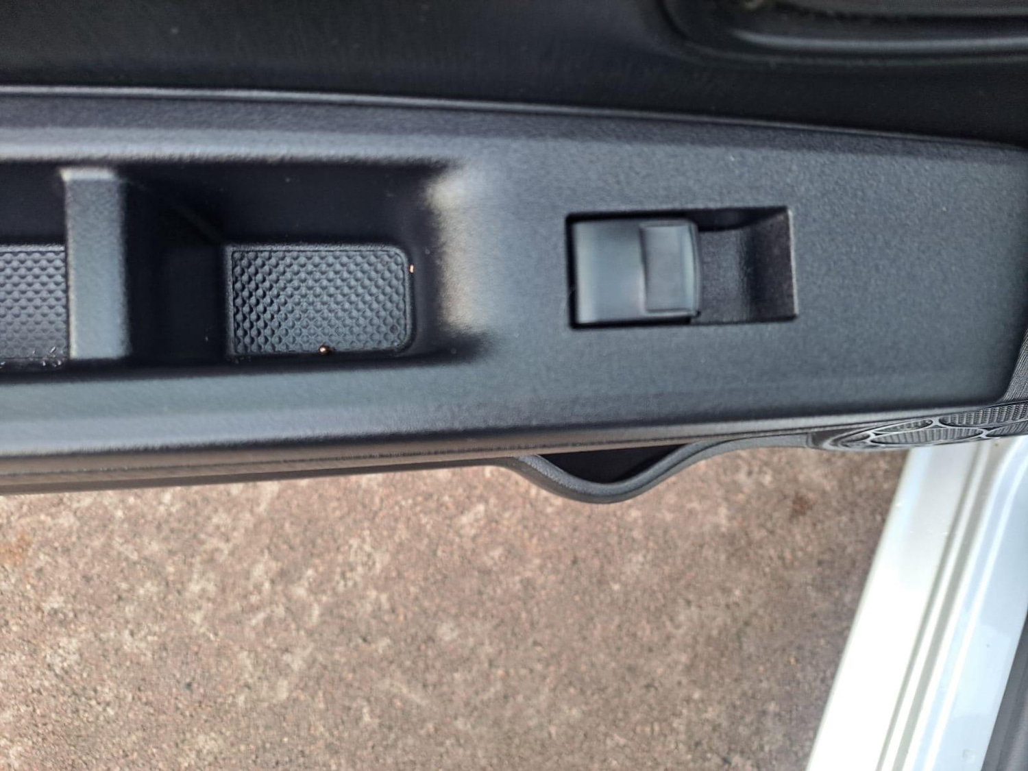 Used Toyota Yaris 2014 for sale - 77387002: Photo 55