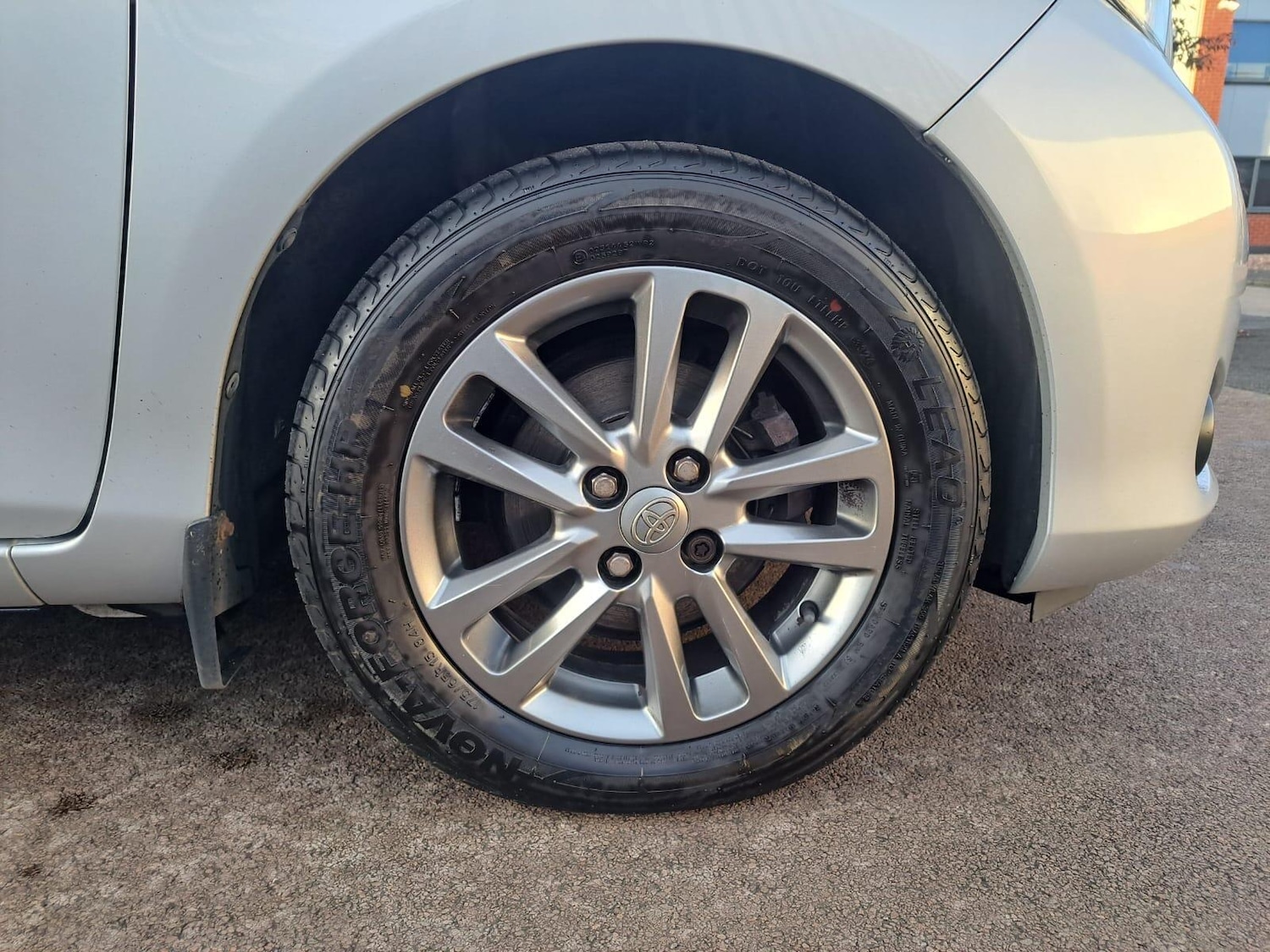 Used Toyota Yaris 2014 for sale - 77387002: Photo 63