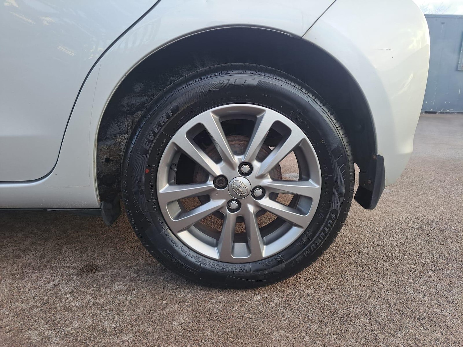 Used Toyota Yaris 2014 for sale - 77387002: Photo 66