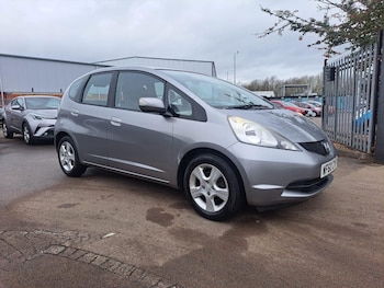 Used Honda Jazz 2010 for sale - 77242638: Photo