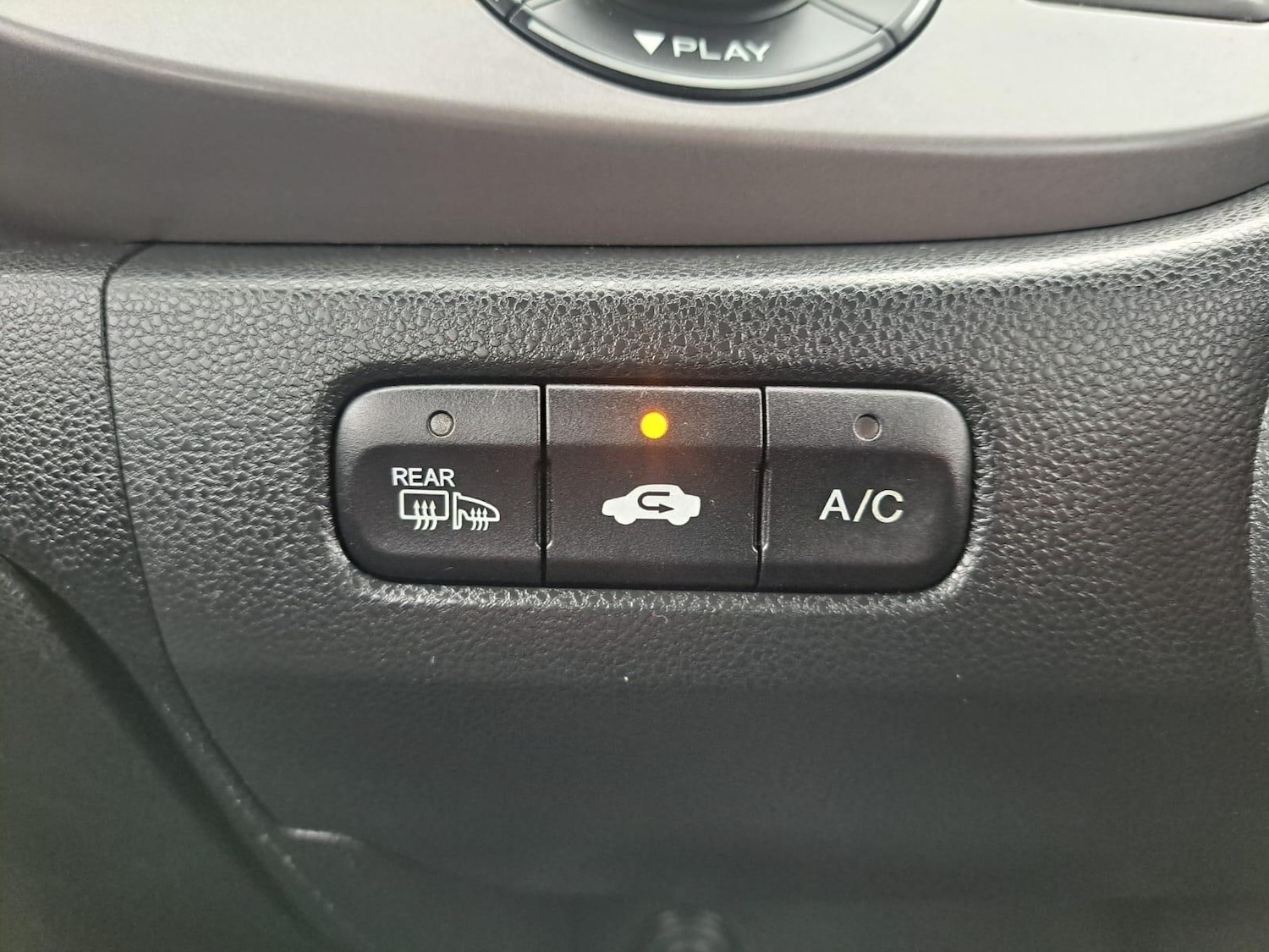 Used Honda Jazz 2010 for sale - 77242638: Photo 33