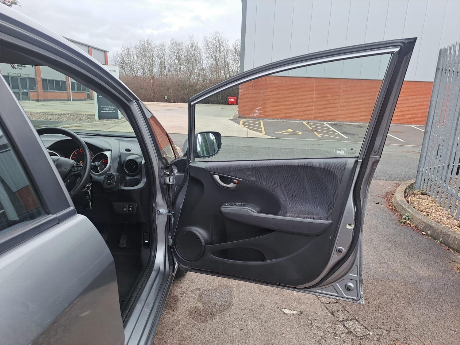 Used Honda Jazz 2010 for sale - 77242638: Photo 46