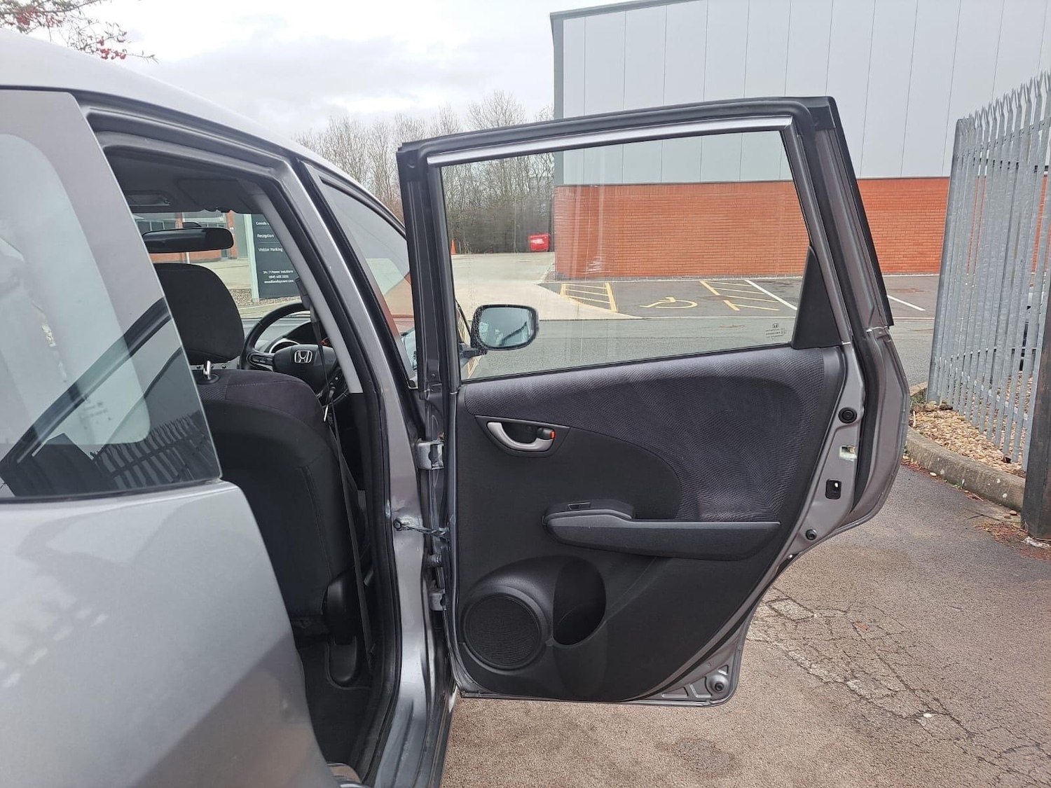 Used Honda Jazz 2010 for sale - 77242638: Photo 48