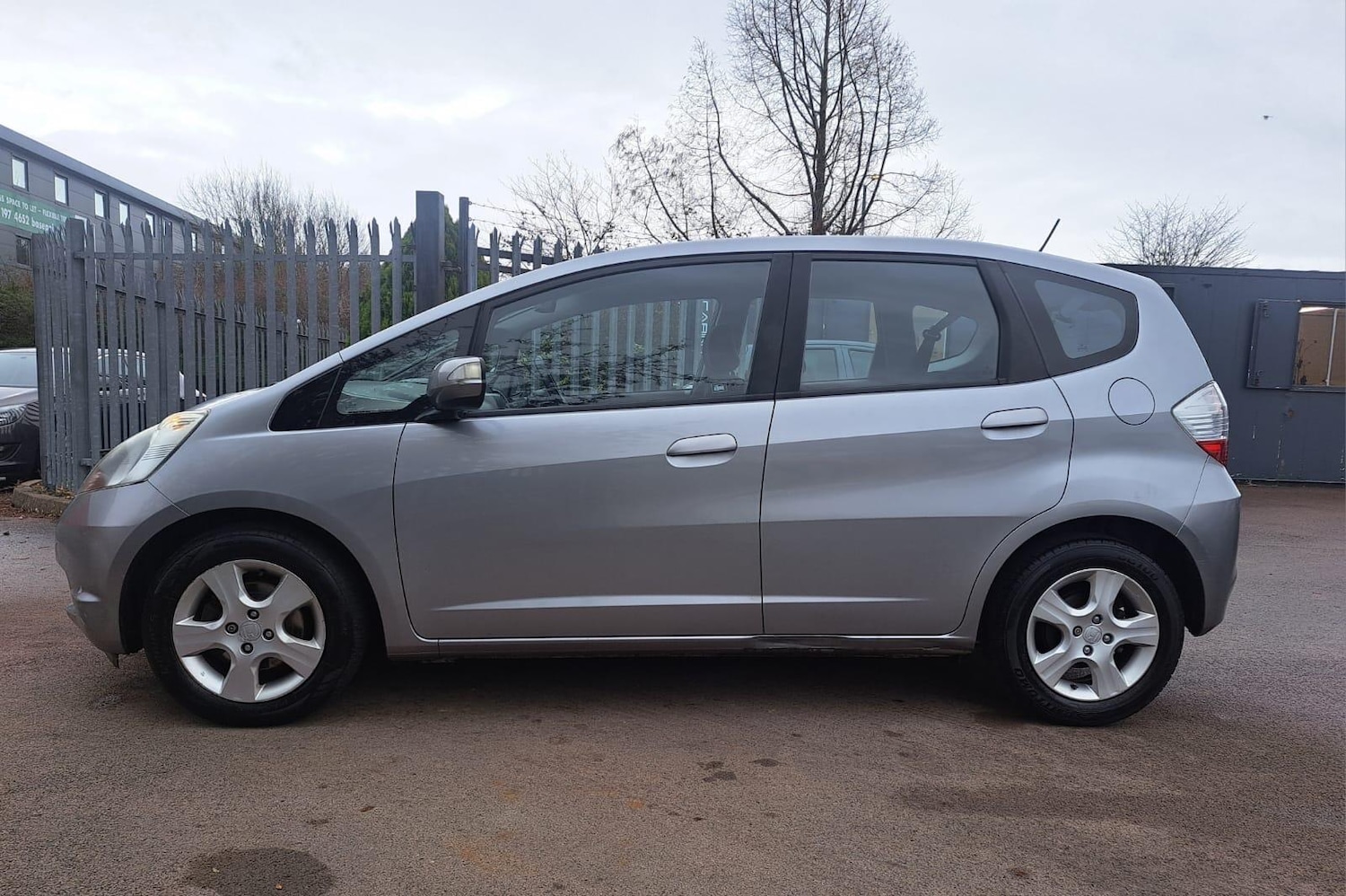 Used Honda Jazz 2010 for sale - 77242638: Photo 7