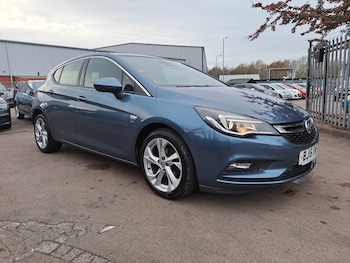 Vauxhall - Astra