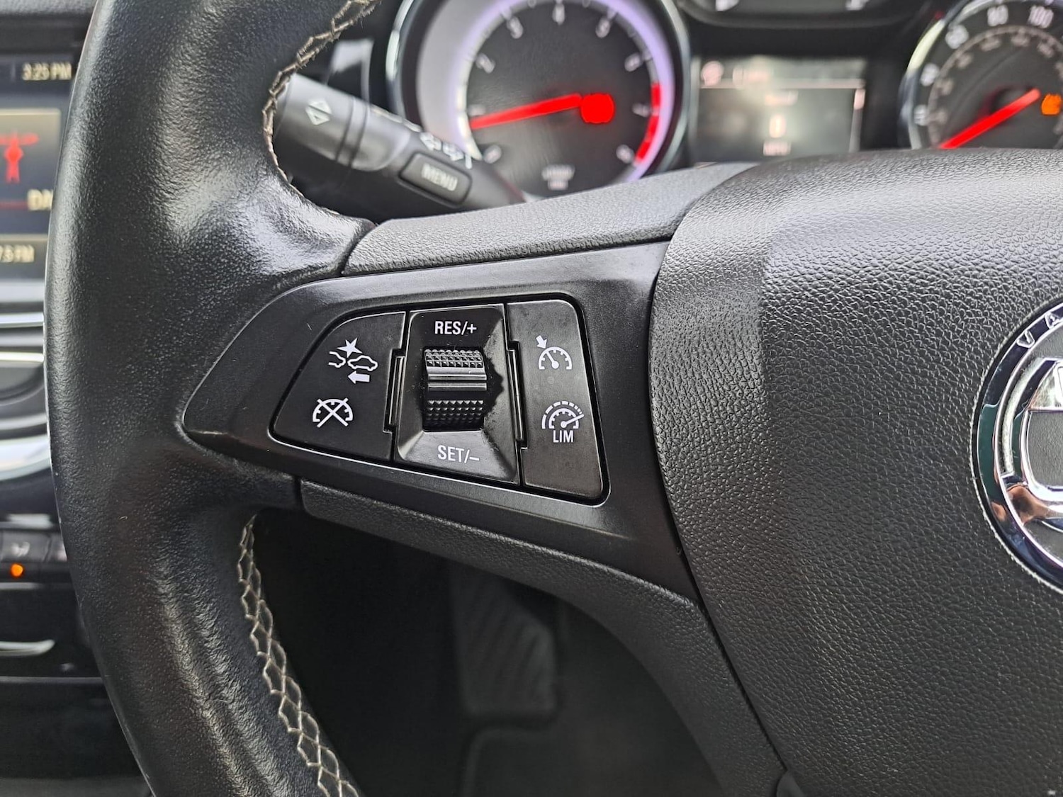 Used Vauxhall Astra 2016 for sale - 76824000: Photo 25