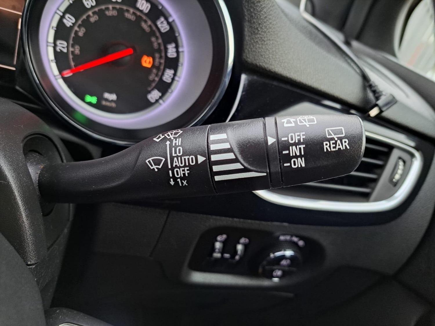 Used Vauxhall Astra 2016 for sale - 76824000: Photo 28