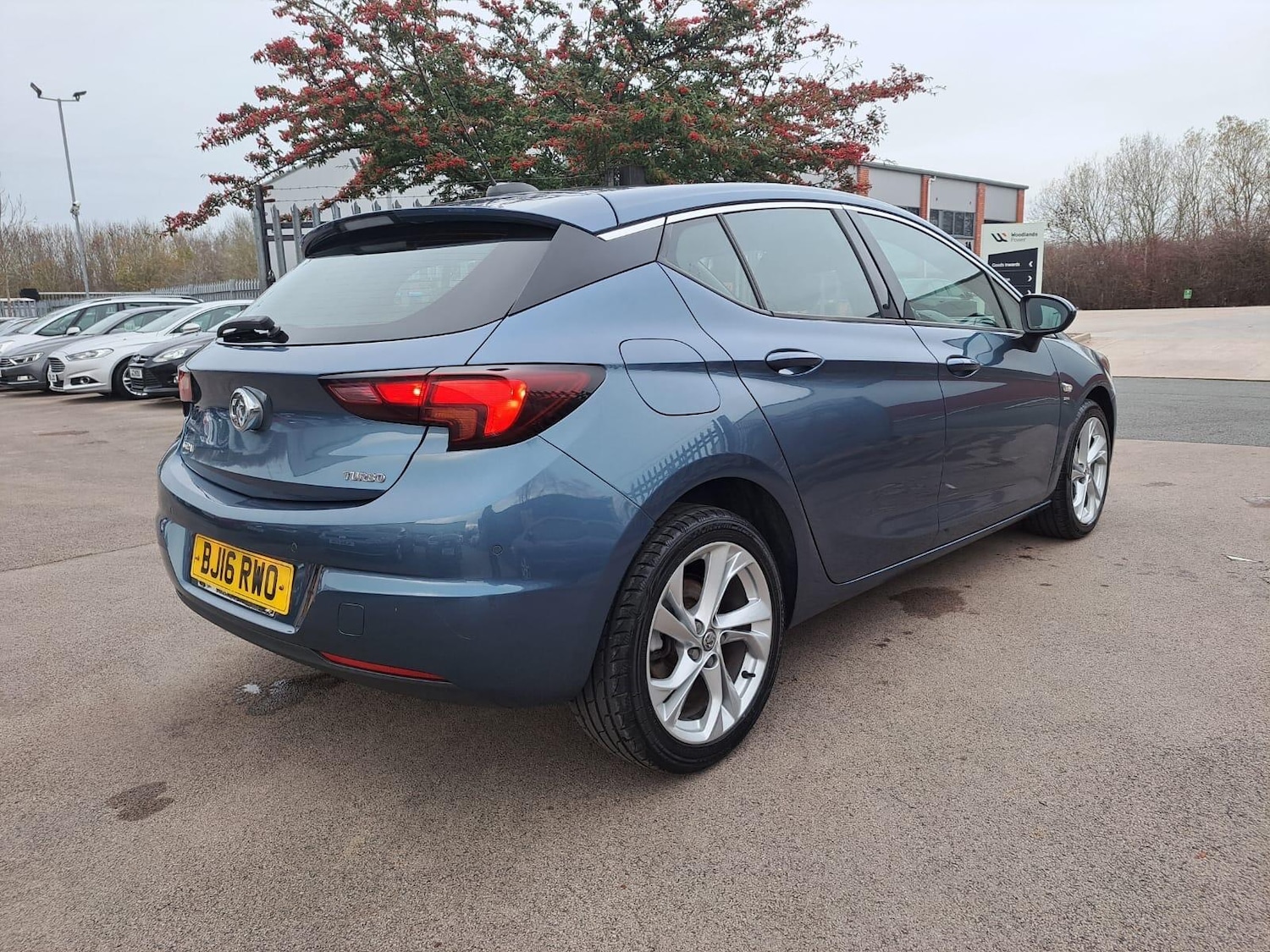 Used Vauxhall Astra 2016 for sale - 76824000: Photo 4