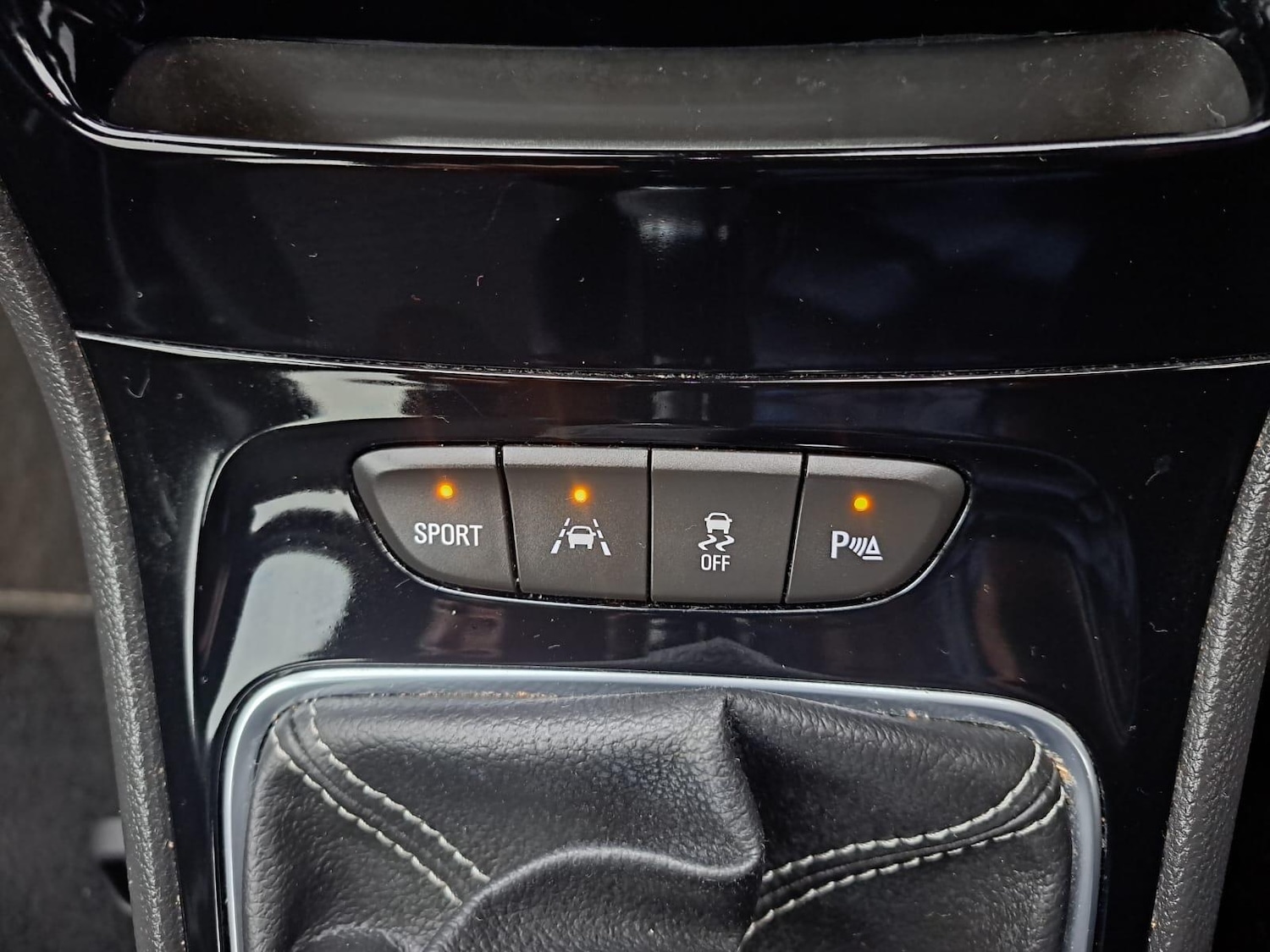 Used Vauxhall Astra 2016 for sale - 76824000: Photo 40